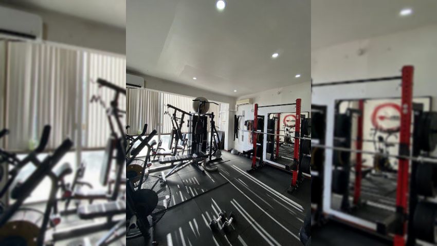 Gimnasio Get Up Reñaca / Viña Del Mar