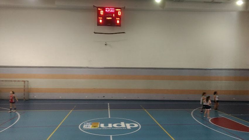 Gimnasio Udp