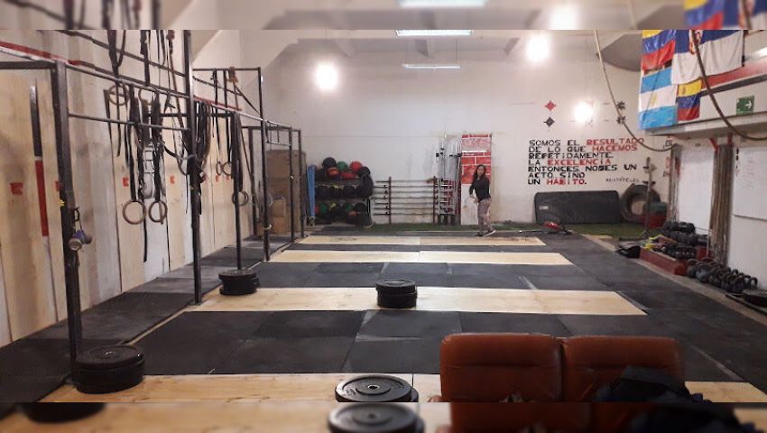 Valpo Hard Box
